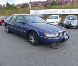 4.6 L V8 295/VENYLTAK CRUISE/AC/SKINN/HELT NY EU
