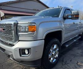 GMC SIERRA 3500HD CREW CAB 2018 GMC SIERRA 3500HD DENALI CREW CAB - 6.6 V8 DIESEL - 4WD - LOADED!