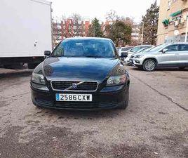 VOLVO S40 VOLVO - S40