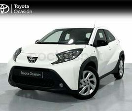TOYOTA AYGO X CROSS 1.0 VVTI PLAY