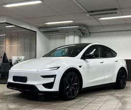 PERFORMANCE AWD/21/JUNIPER/PANO/MATRIX