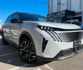 PEUGEOT 5008 HYBRID 145 E-DCS6 GT