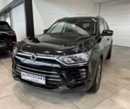 SSANGYONG KORANDO AUTOMAAT / HALF LEDER / VIRTUAL COCKPIT