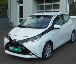 TOYOTA AYGO TOYOTA AYGO 1.0 X-COOL SZERVIZKÖNYV-KLÍMA-NAVIG...