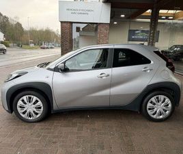 TOYOTA AYGO X PLAY AUTOMATIQUE**GSM 0475323828**6 ANS GARANTIE