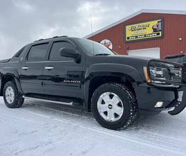 2013 *CHEVROLET* *AVALANCHE* *Z71 OFF-ROAD BLACK DIAMON