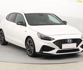 HYUNDAI I30 FASTBACK HYUNDAI I30 FASTBACK 1.5 T-GDI MHEVN-LINE , ČR,1.MAJ, TEMPOMAT ZA 14 900 €