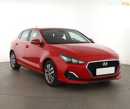 HYUNDAI I30 FASTBACK HYUNDAI I30 FASTBACK 1.6 CRDI, SERV.KNIHA, TEMPOMAT ZA 13 200 €
