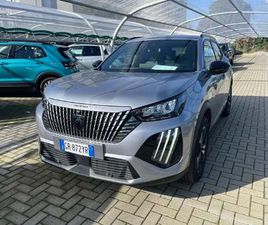 PEUGEOT 2008 1.2 PURETECH ALLURE S&S 130CV EAT8 DEL 2023 USATA A MILANO