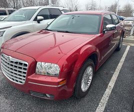 USED 2010 CHRYSLER 300 TOURING