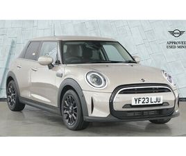 MINI HATCHBACK 5DR 1.5 COOPER CLASSIC 5DR AUTO [COMFORT/NAV PACK]
