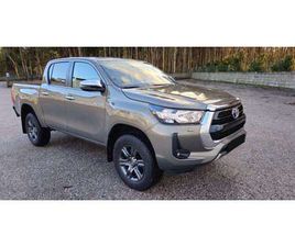 TOYOTA HILUX 2.4 D-4D 4WD TRACKER
