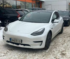 TESLA MODEL 3 STANDARD RANGE PLUS ** AUTOPILOT / LÄMPÖPUMPPU / PREM.AUDIO / PREM.CONNECT / INTELATOM / LASIKATTO / P.KAMERA / NAHAT **