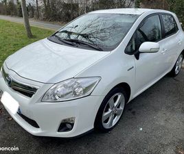 TOYOTA AURIS 1.8 HYBRIDE 136CH EXECUTIVE