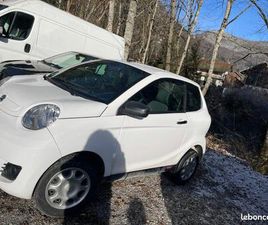 VOITURE SANS PERMIS AIXAM ÉTAT PROCHE NEUF