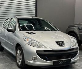 PEUGEOT 206+ PEUGEOT 206+ 1.4 I 75 CV URBAN MOVE - SUIVI PEUGEOT - PREMIÈRE MAIN - GARANTIE 12 MOIS