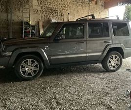 JEEP COMMANDER OVERLAND 2009. 7PLACES