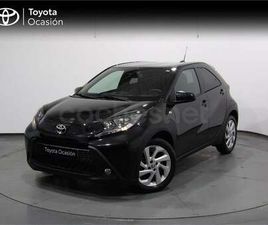 TOYOTA AYGO X CROSS 1.0 VVTI PLAY