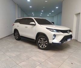 TOYOTA HILUX SW4 SRX PLATINUM 2025 11.000KM 7 LUGARES