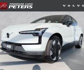 VOLVO EX30 ULTRA RWD EXTENDED RANGE PANORAMA STANDHZ N