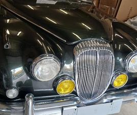 DAIMLER 2.5 V8 SALOON - 1965