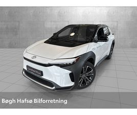 2023 TOYOTA BZ4X AWD EXECUTIVE BITONE