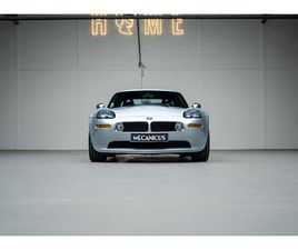 BMW Z8 *FAIBLE KILOMÉTRAGE / FULL SUIVI BMW / ACCESSOIRES D’ORIGINE*