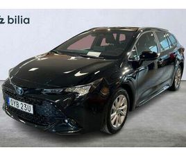 TOYOTA COROLLA TOURING SPORTS HYBRID 1,8 ACTIVE PLUS VÄRMARE CARPLAY MOMS 2025 SVART