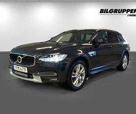 D4 AWD MOMENTUM (V-HJUL, H/K, HUD, DRAG, VÄRMARE)