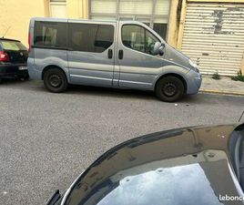 RENAULT TRAFIC PASSENGER