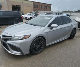 TOYOTA CAMRY XSE