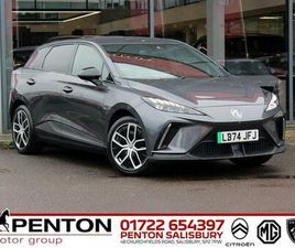 64KWH TROPHY LONG RANGE AUTO 5DR