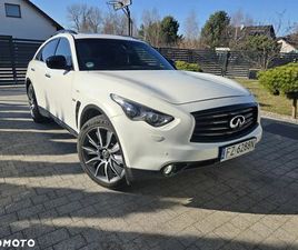 INFINITI QX70 3.0D S DESIGN