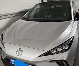 MG MG4 LUXURY 64 KWH