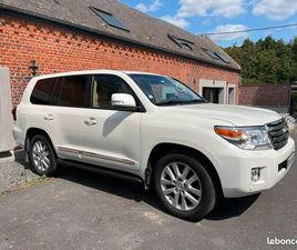 TOYOTA LAND CRUISER SW VDJ 200 V8