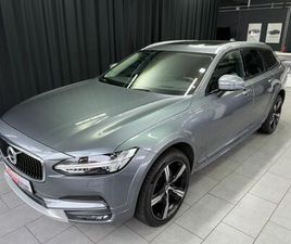 VOLVO V90 CROSS COUNTRY D4 VOLVO V90 CROSS COUNTRY PRO AWD|HUD|H&K|360°|PANO