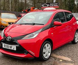 TOYOTA AYGO 1.0 VVT-I X-PLAY X-SHIFT EURO 6 5DR