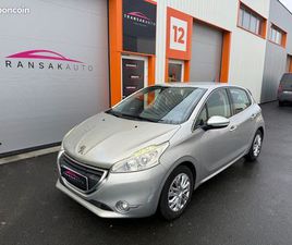 PEUGEOT 208 1.6 E-HDI 92CH BVM5 ALLURE / DISTRIBUTION - ENTRETIEN - 4 PNEUS RECENT