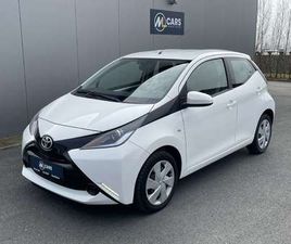 TOYOTA AYGO 1.0X-PLAY 5 PORTES