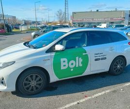 TOYOTA AURIS HYBRIDE 2013, 306600 KM