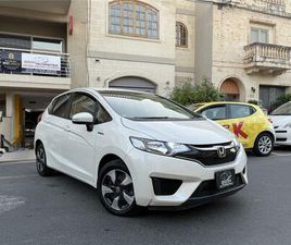 HONDA FIT 2017 JAPAN 1.5 HYBRID AUTO LIKE NEW CALL 99474597