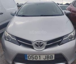 TOYOTA - AURIS 120D BUSINESS