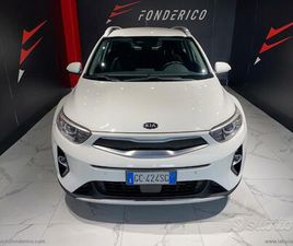 KIA STONIC 1.2 MPI GPL STYLE
