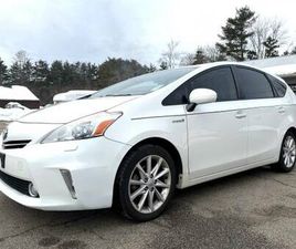 TOYOTA PRIUS 2012 TOYOTA PRIUS HYBRID V FIVE WAGON RARE LEATHER CLEAN NO RUST