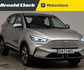 72.6KWH SE LONG RANGE AUTO 5DR