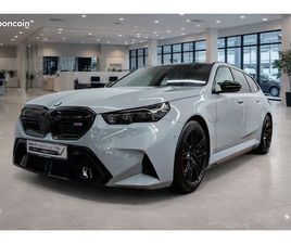 BMW M5 TOURING / TOIT PANO/DRIVE [URL MASQUÉE POUR VOTRE SÉCURITÉ]