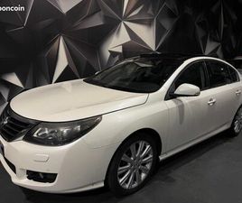 RENAULT LATITUDE INITIALE PARIS 2.0 DCI 175 CH BVA6 BOSE CAMERA GPS CLIM TOIT OUVRANT ATTELAGE BLANC PERLÉ 2012