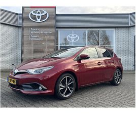 TOYOTA AURIS 1.8 HYBRID BLACK EDITION