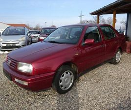 VOLKSWAGEN VENTO 1.8 CLX