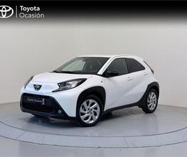 TOYOTA AYGO X PLAY MT